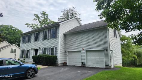 5 Homestead Drive Colonie NY 12110
