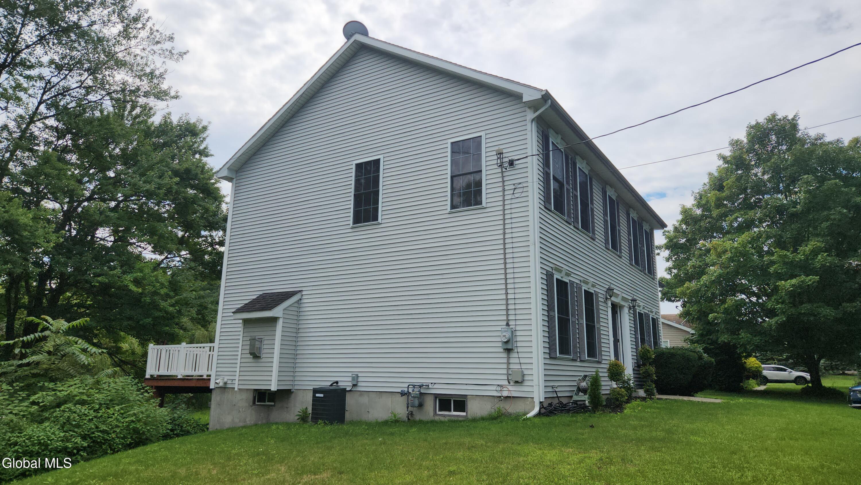5 Homestead Drive Colonie NY 12110
