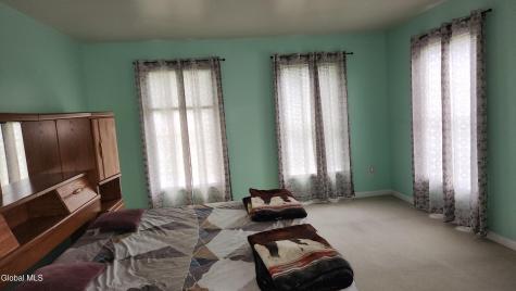 5 Homestead Drive Colonie NY 12110