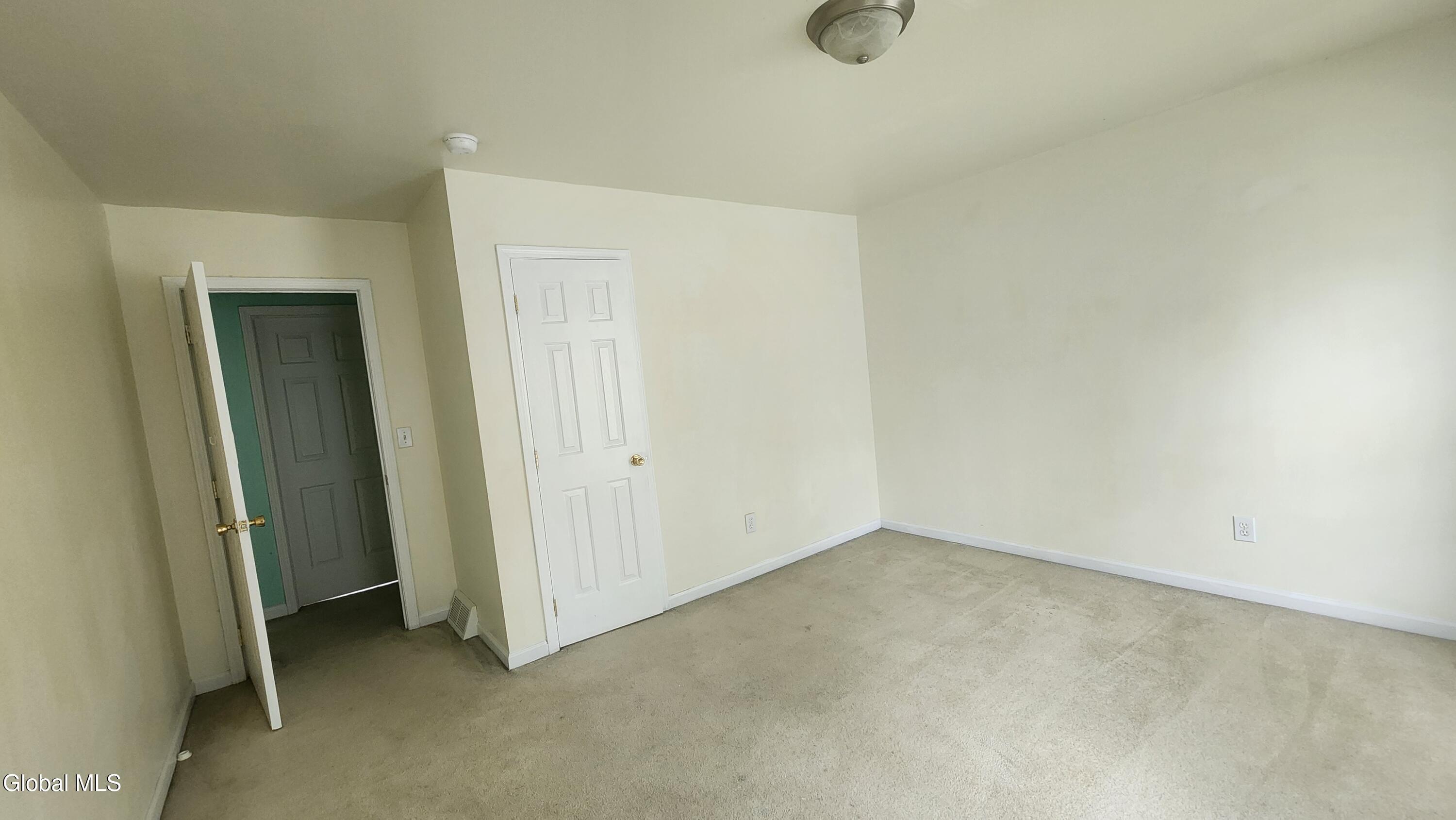 5 Homestead Drive Colonie NY 12110