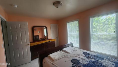 5 Homestead Drive Colonie NY 12110