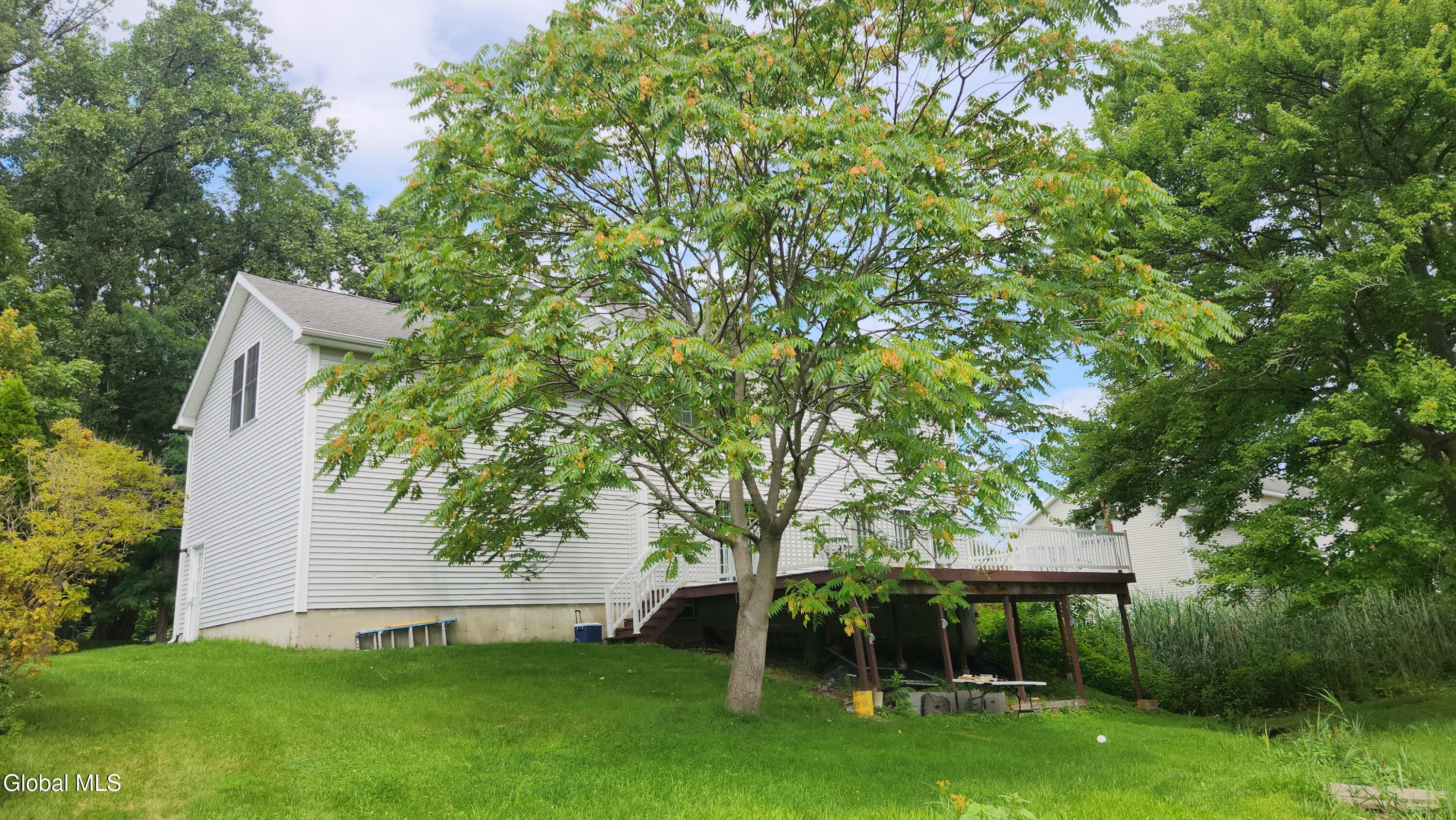 5 Homestead Drive Colonie NY 12110
