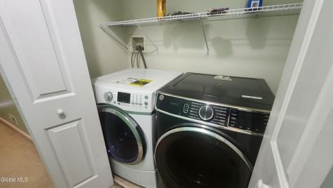 5 Homestead Drive Colonie NY 12110