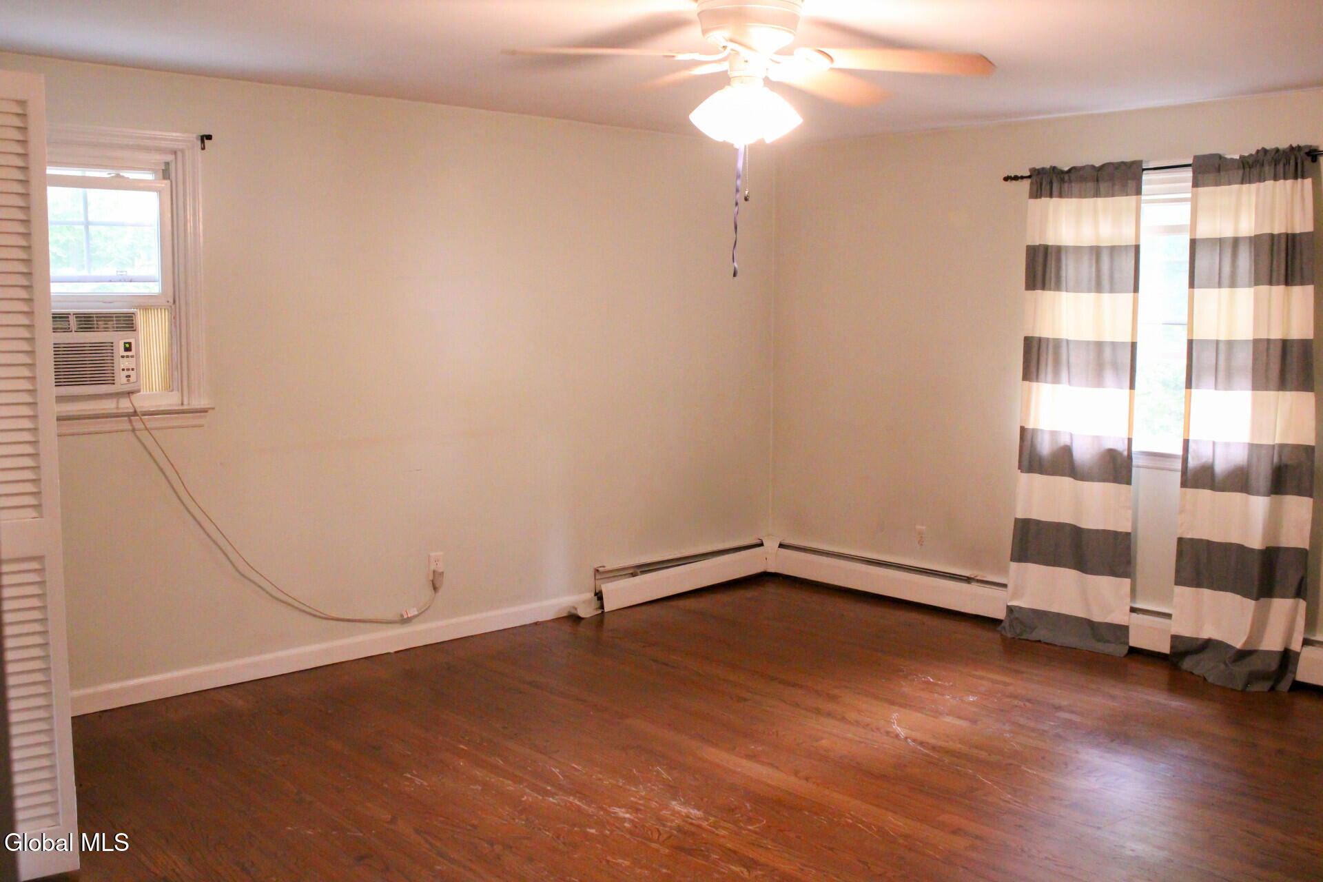 1015 Cheyenne Road Schenectady NY 12302