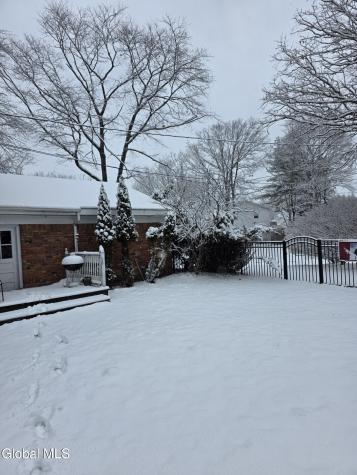 1015 Cheyenne Road Schenectady NY 12302
