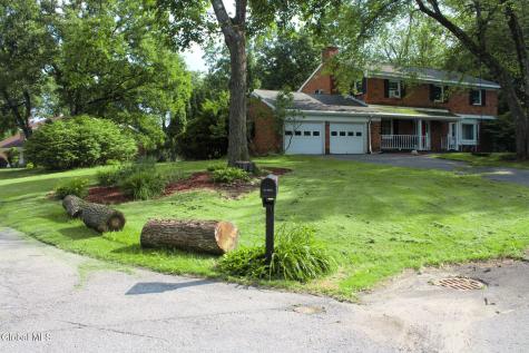 1015 Cheyenne Road Schenectady NY 12302