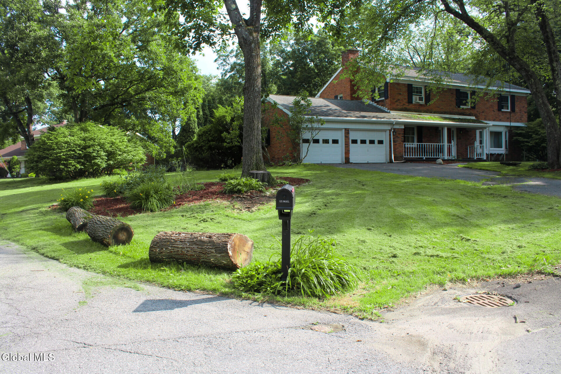 1015 Cheyenne Road Schenectady NY 12302