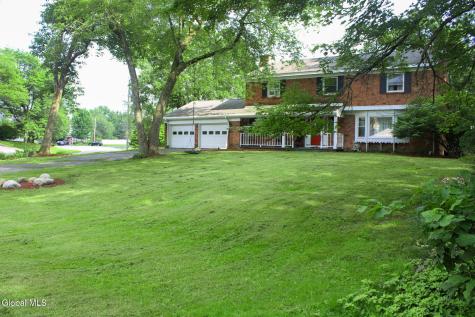 1015 Cheyenne Road Schenectady NY 12302