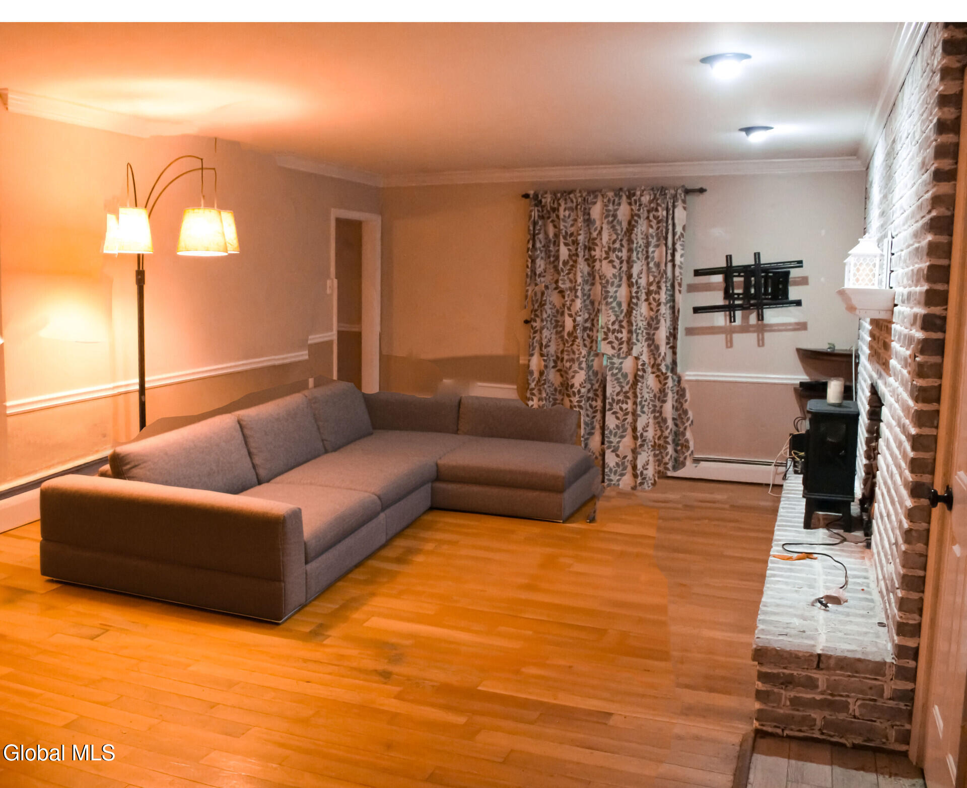 1015 Cheyenne Road Schenectady NY 12302