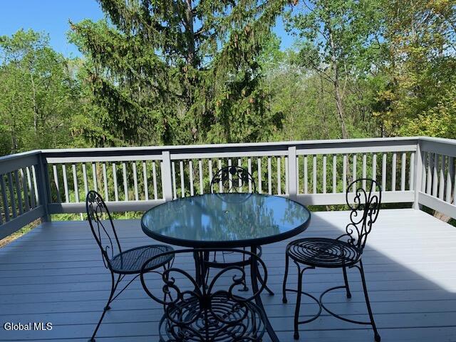 13 Wood Duck Place Waterford NY 12188
