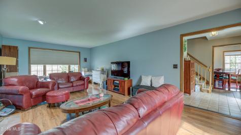 13 Wood Duck Place Waterford NY 12188