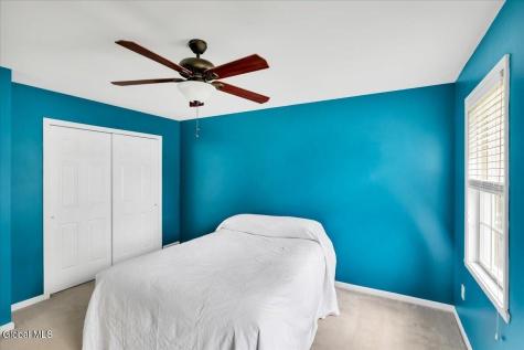 31 Ivywood Drive Selkirk NY 12158