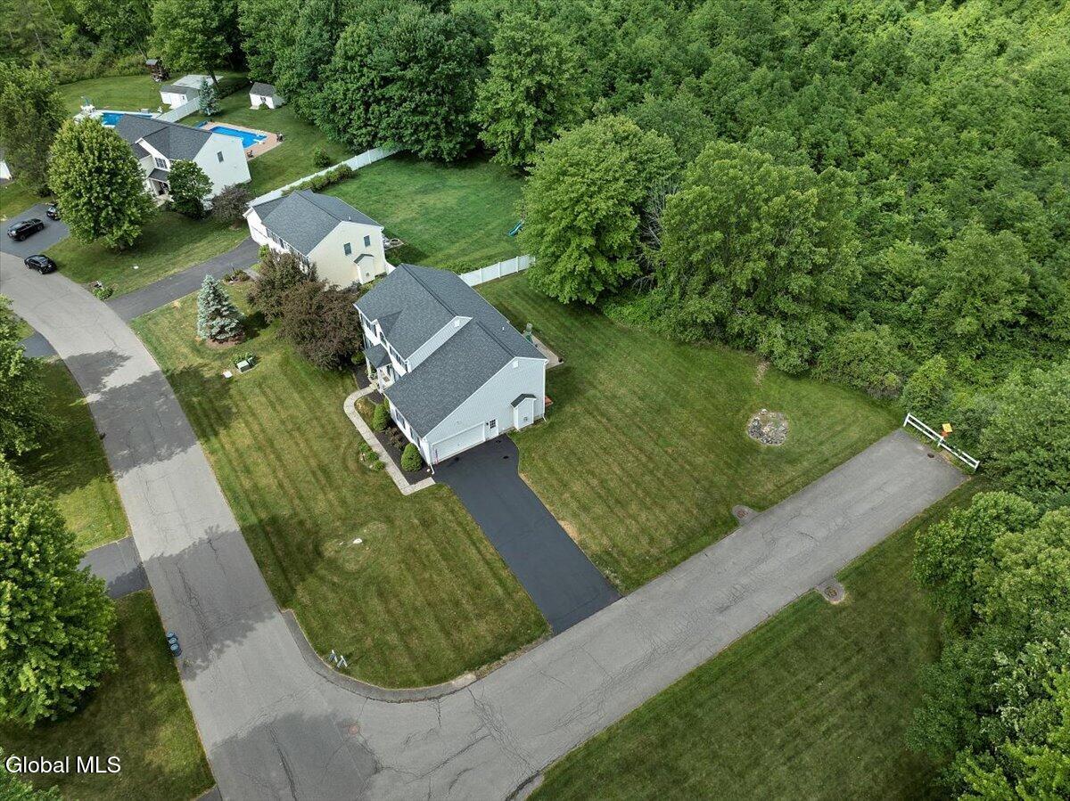 31 Ivywood Drive Selkirk NY 12158