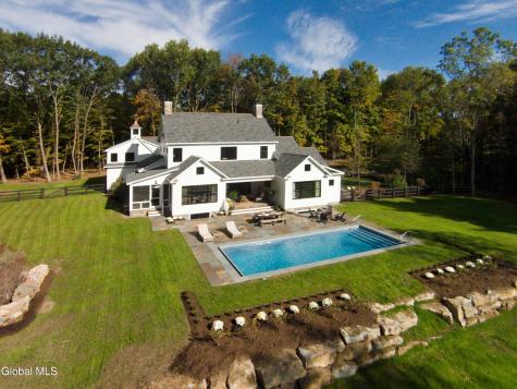 4 Saratoga Farm Road Malta NY 12020