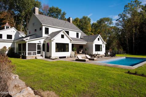 4 Saratoga Farm Road Malta NY 12020