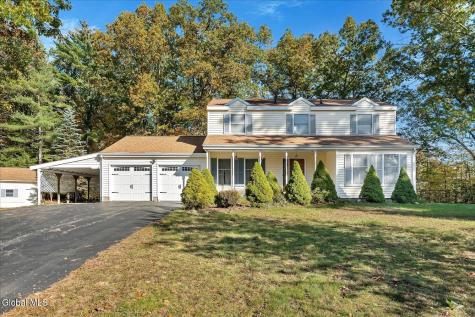 20 Oxford Drive Saratoga Springs NY 12866