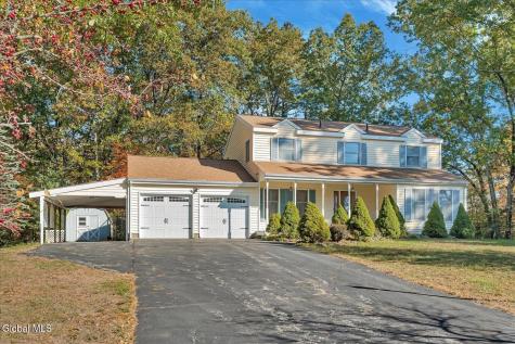20 Oxford Drive Saratoga Springs NY 12866