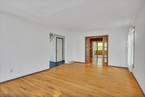 20 Oxford Drive Saratoga Springs NY 12866