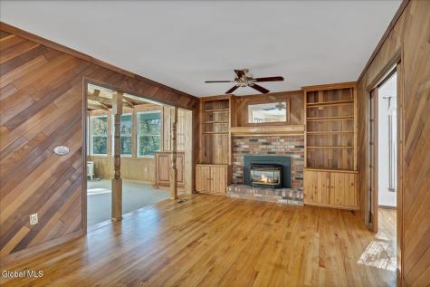 20 Oxford Drive Saratoga Springs NY 12866