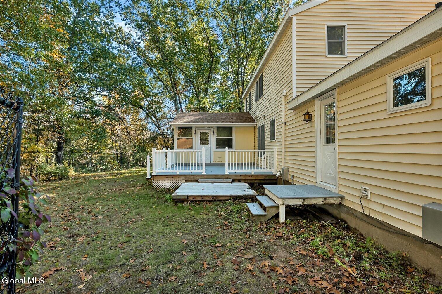 20 Oxford Drive Saratoga Springs NY 12866
