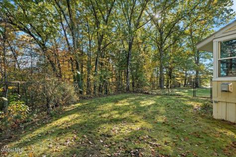 20 Oxford Drive Saratoga Springs NY 12866