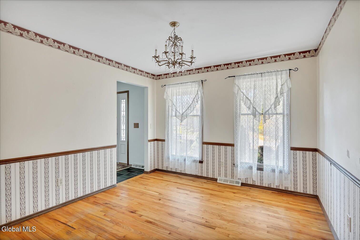 20 Oxford Drive Saratoga Springs NY 12866
