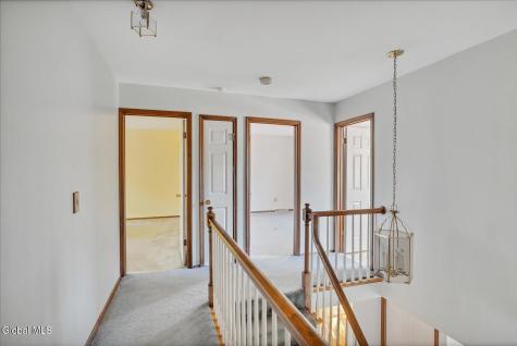 20 Oxford Drive Saratoga Springs NY 12866