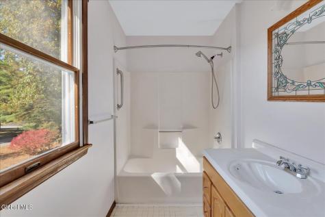 20 Oxford Drive Saratoga Springs NY 12866