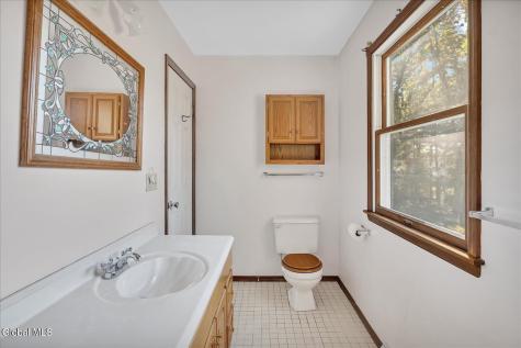 20 Oxford Drive Saratoga Springs NY 12866