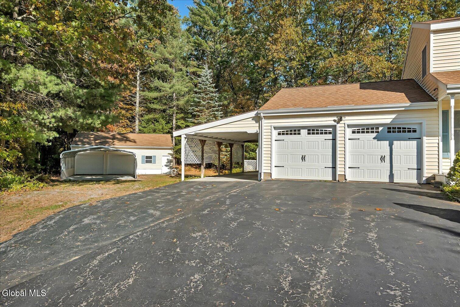20 Oxford Drive Saratoga Springs NY 12866