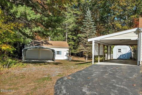 20 Oxford Drive Saratoga Springs NY 12866