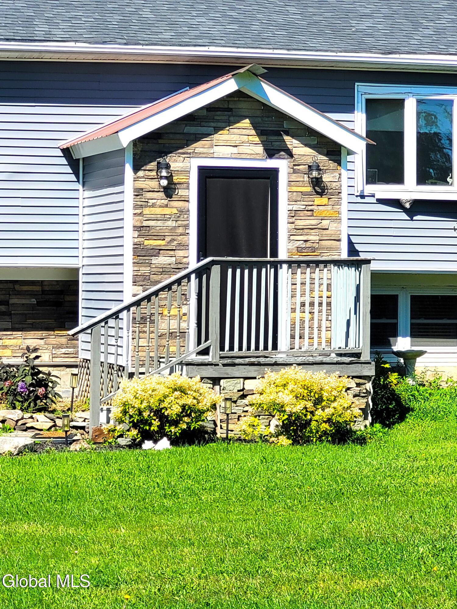 123 Highland Road Greenville NY 12083