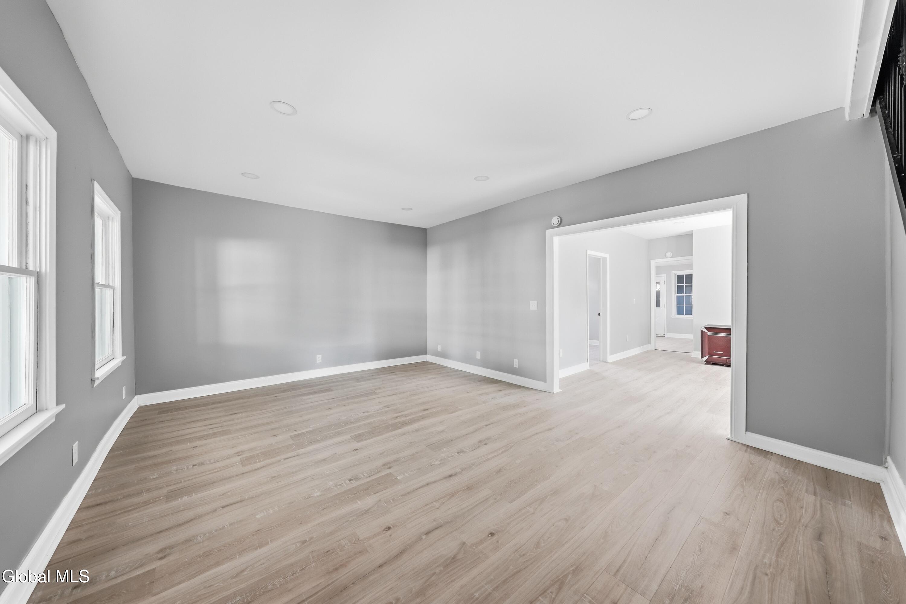 522 1st Avenue Troy NY 12182