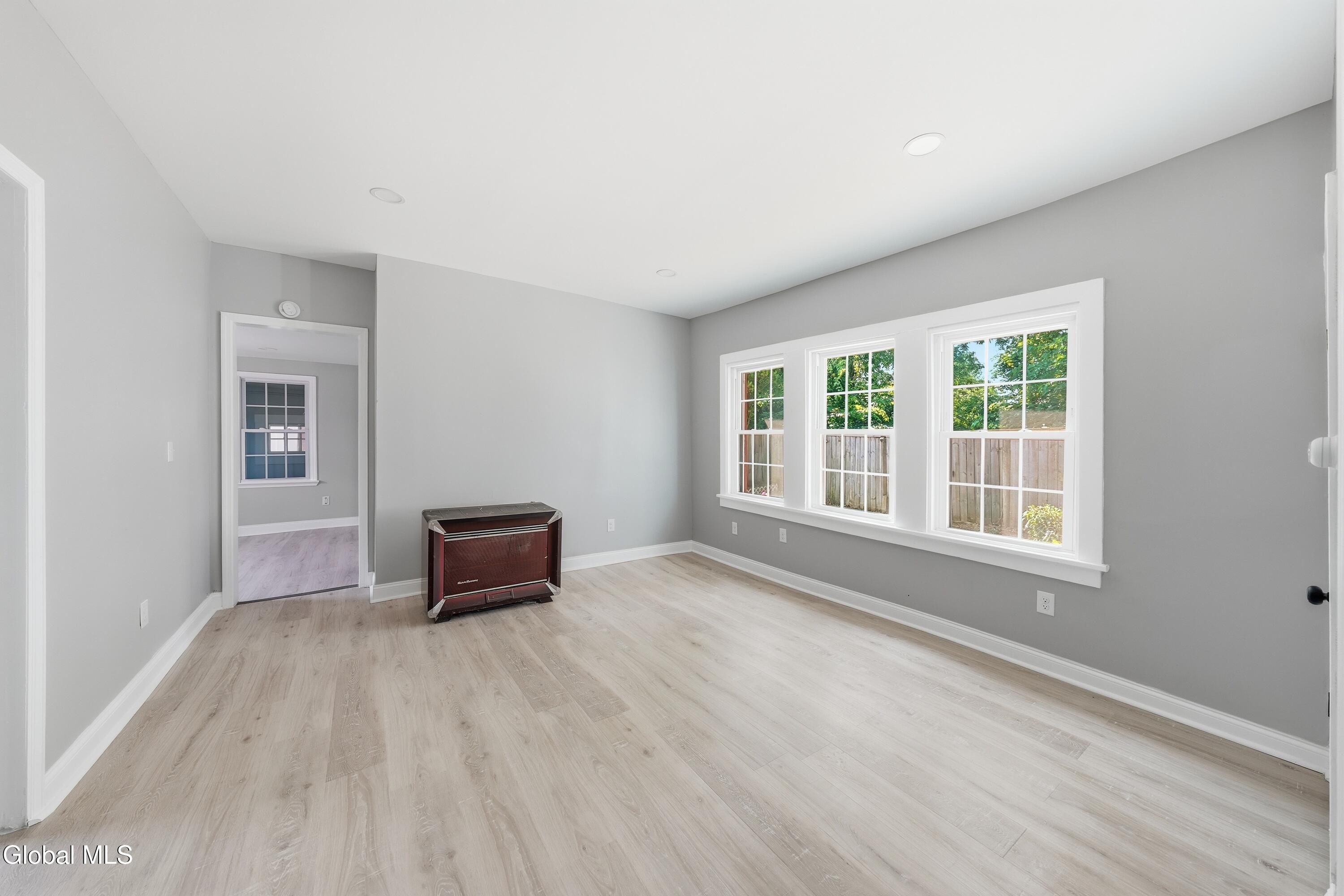 522 1st Avenue Troy NY 12182