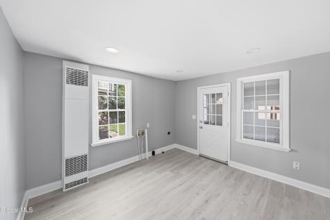 522 1st Avenue Troy NY 12182