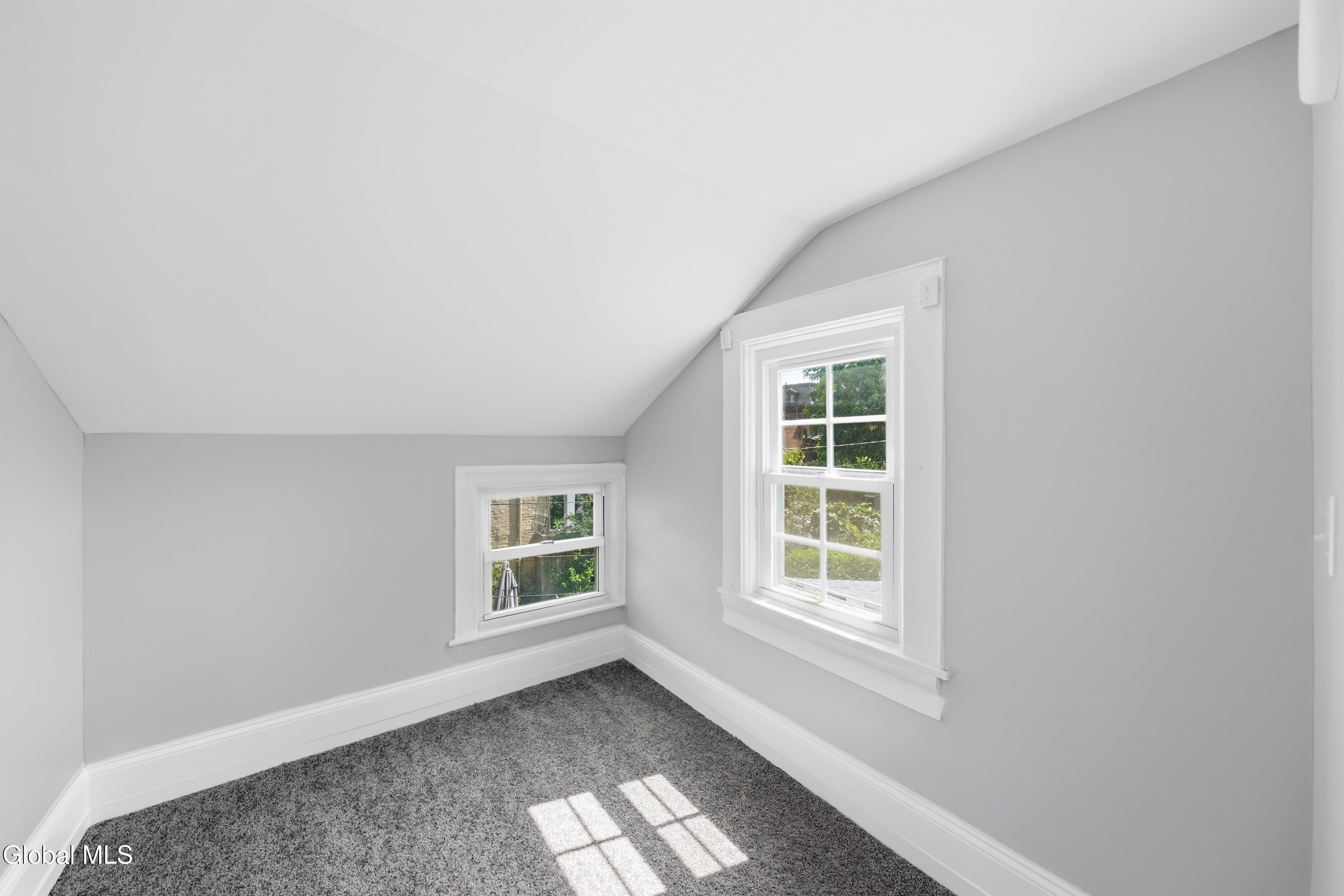 522 1st Avenue Troy NY 12182