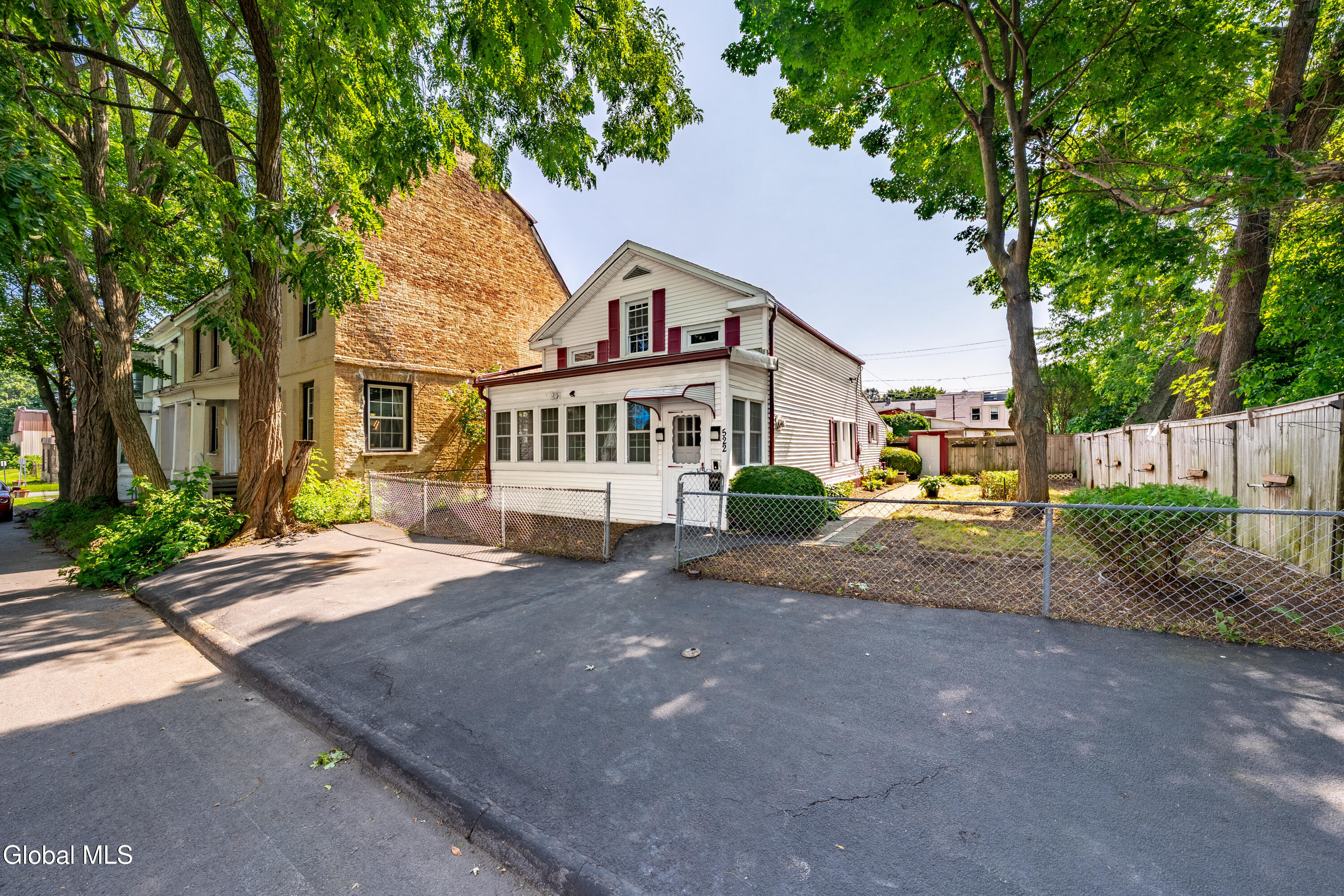522 1st Avenue Troy NY 12182
