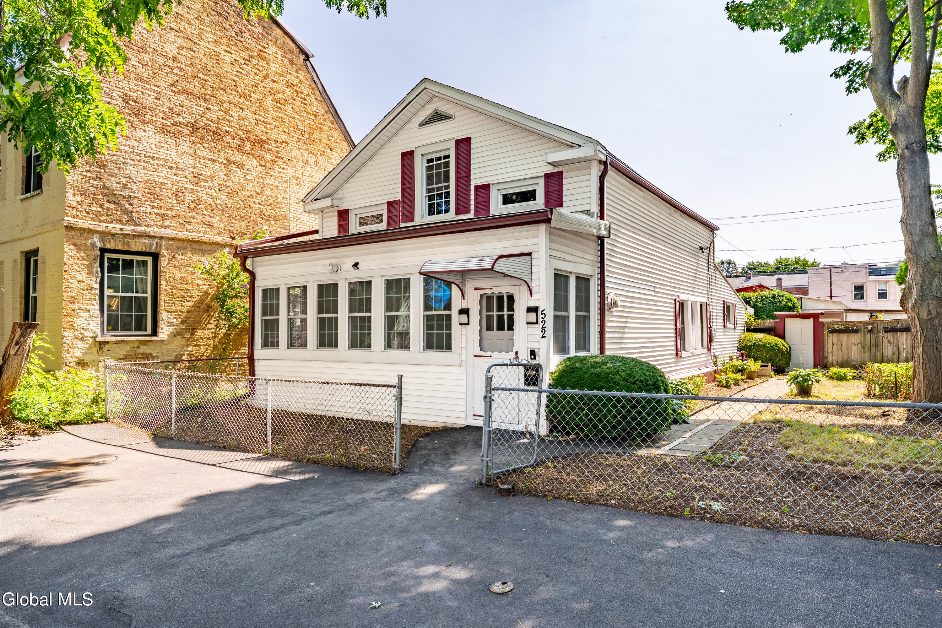 522 1st Avenue Troy NY 12182