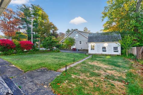 17 Cornelius Avenue Niskayuna NY 12309