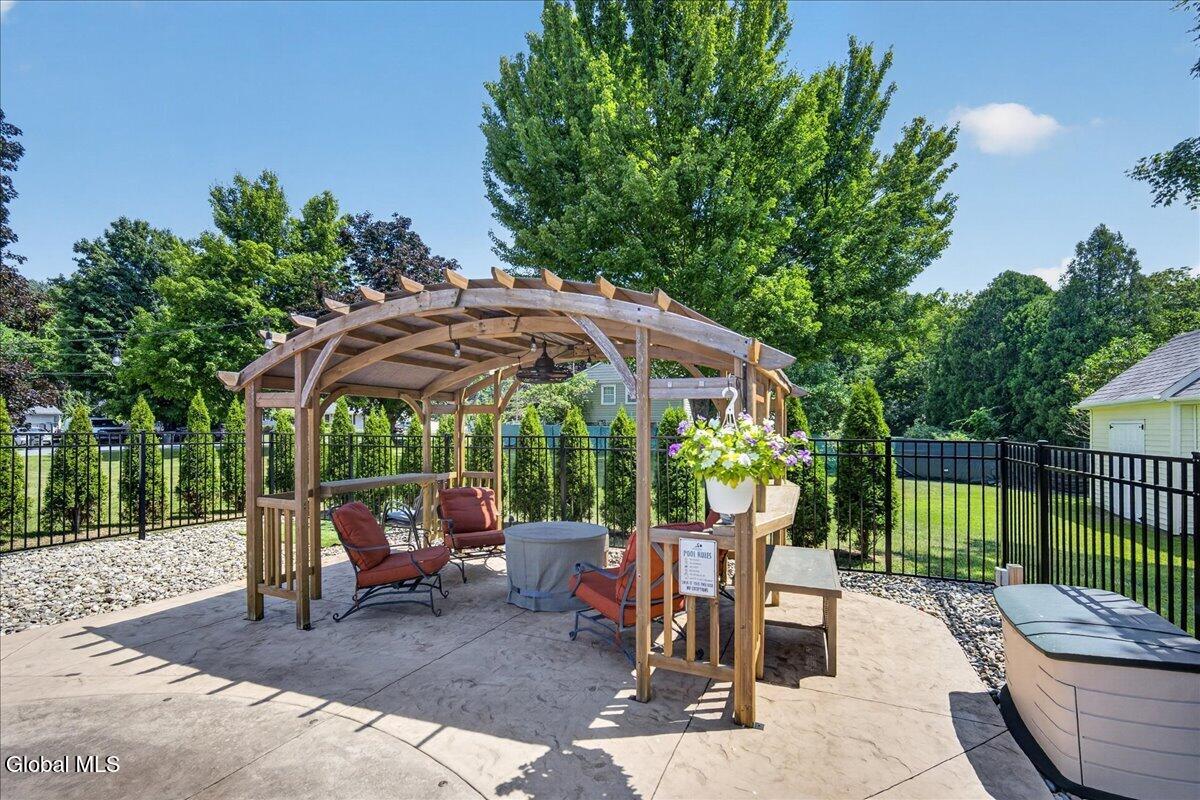 14 Cardin Drive Halfmoon NY 12065