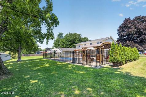 14 Cardin Drive Halfmoon NY 12065