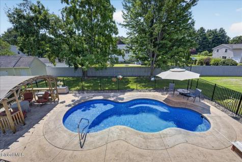 14 Cardin Drive Halfmoon NY 12065