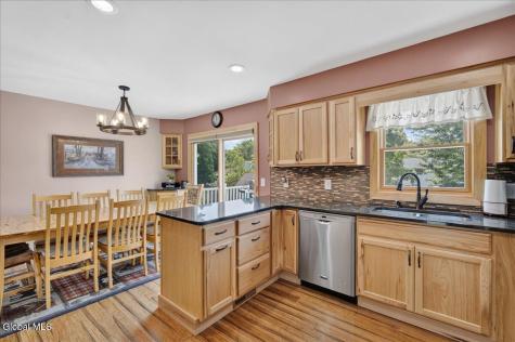 14 Cardin Drive Halfmoon NY 12065