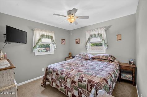 14 Cardin Drive Halfmoon NY 12065