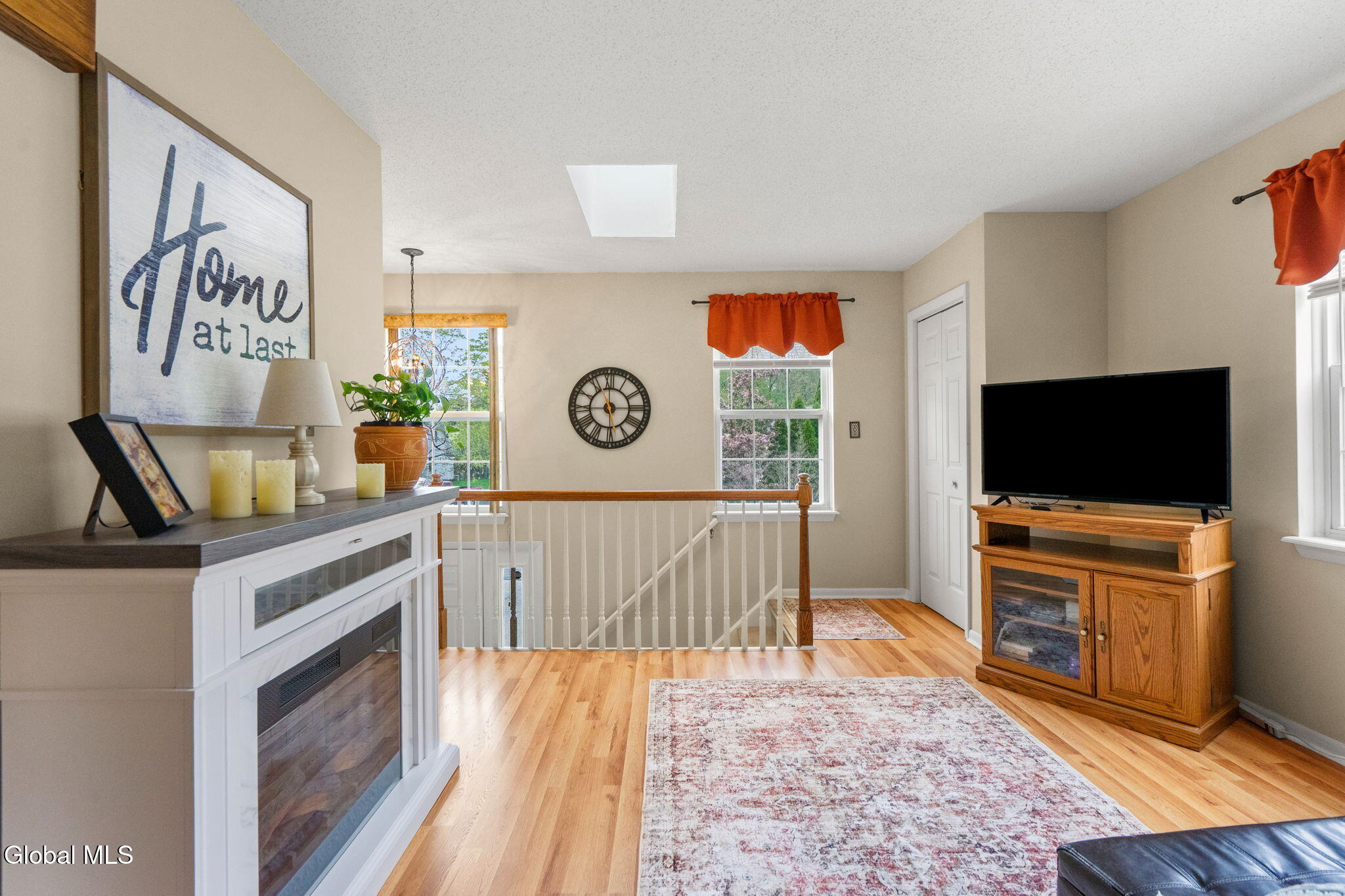 37 Wicken Square Albany NY 12205