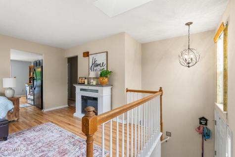 37 Wicken Square Albany NY 12205