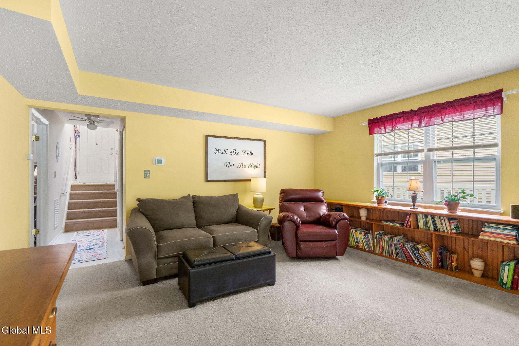 37 Wicken Square Albany NY 12205