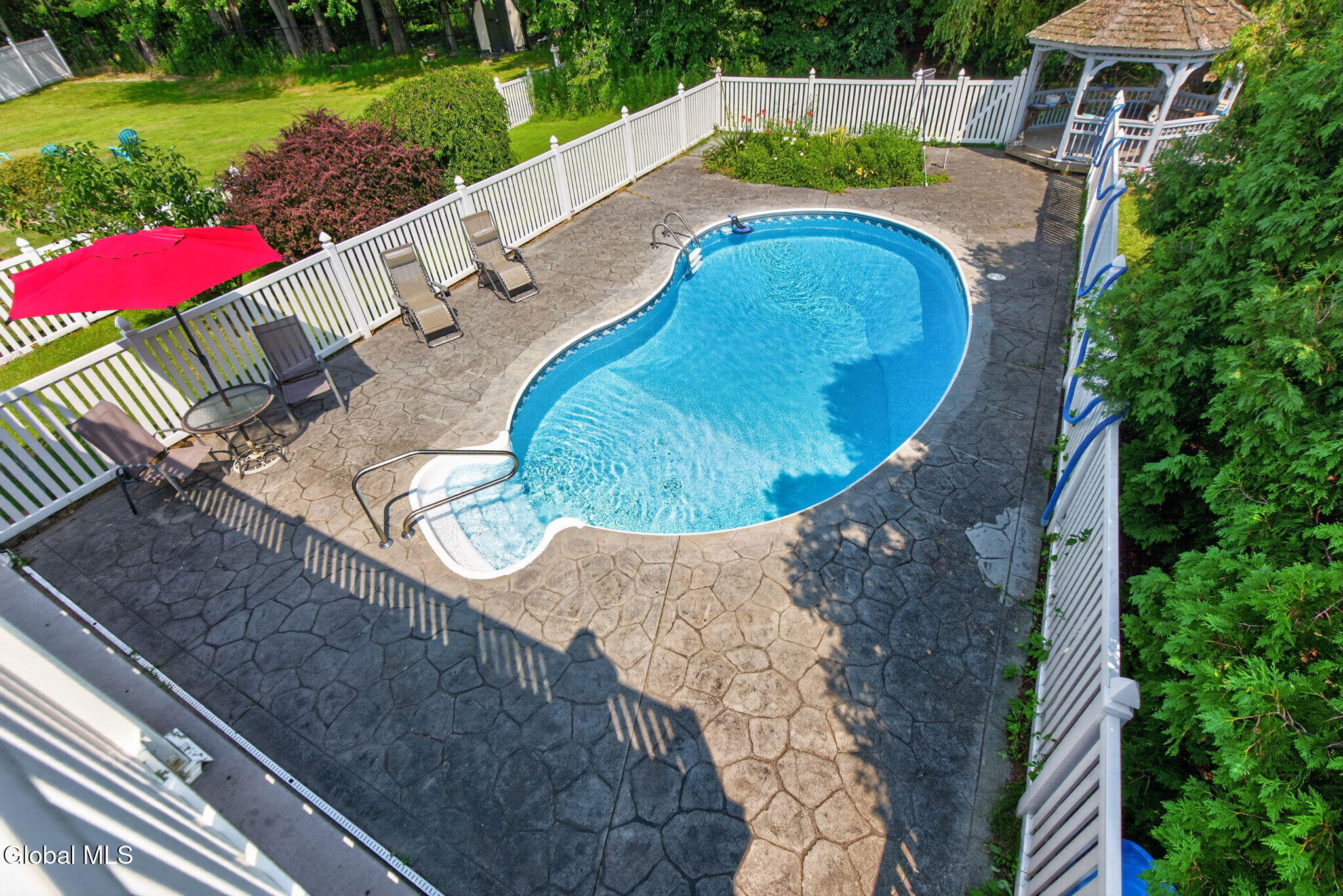 37 Wicken Square Albany NY 12205