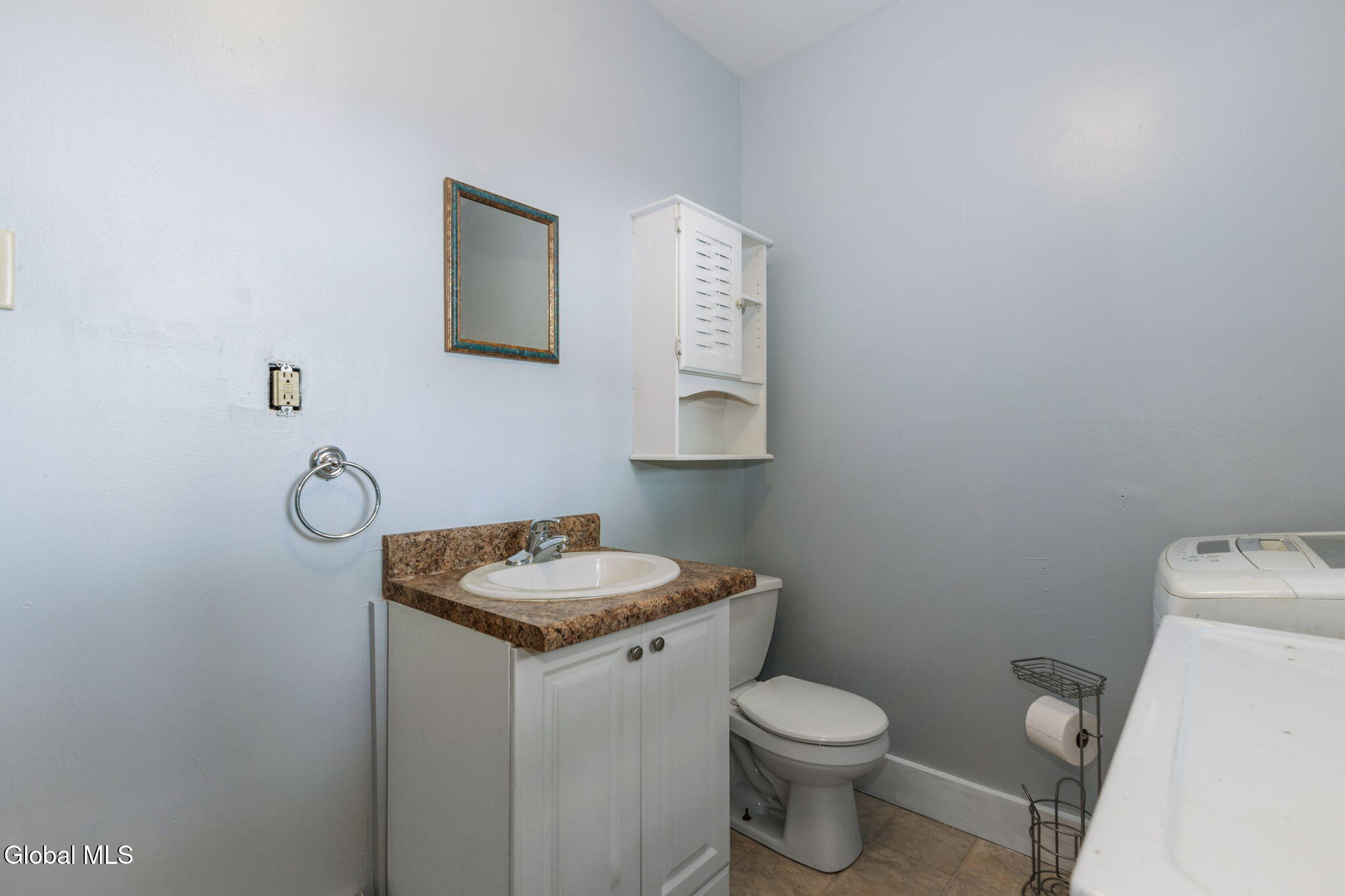 11 Matthew Drive Schaghticoke NY 12154