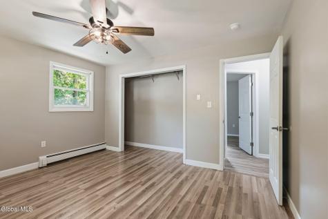 11 Matthew Drive Schaghticoke NY 12154